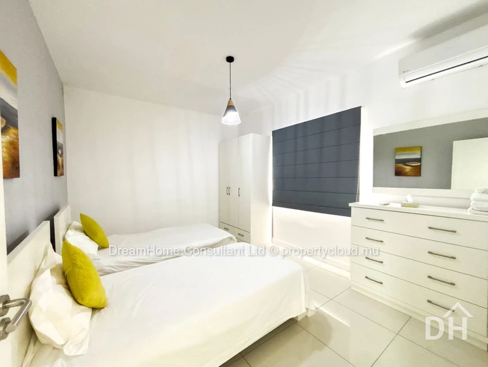 Cozy Beachfront Apartment for Rent – Flic en Flac