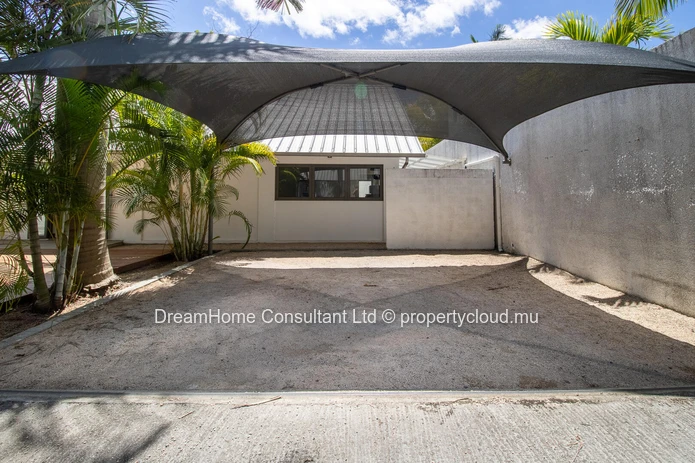 Modern Family Home for Rent – Stunning Mountain Views! - AVAILABLE FROM SEPTEMBER!