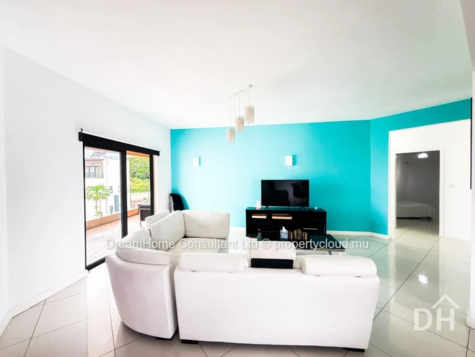 Cozy Beachfront Apartment for Rent – Flic en Flac