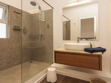 3 Bedroom Townhouse, Duplex