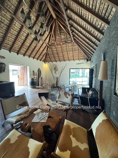 Elegant 2-Bedroom Apartment for Sale – Domaine des Alizées, Grand Baie