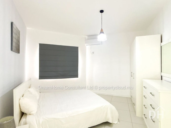 Cozy Beachfront Apartment for Rent – Flic en Flac