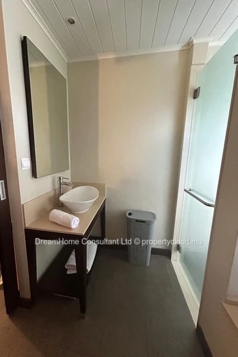 Elegant 2-Bedroom Apartment for Sale – Domaine des Alizées, Grand Baie