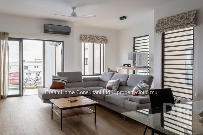 Appartement spacieux R+2 avec des vues imprenables