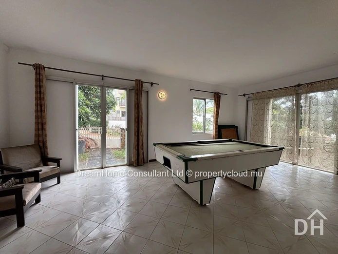 Maison familiale à vendre près de la plage à Albion