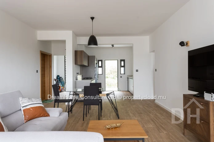 Appartement spacieux R+2 avec des vues imprenables