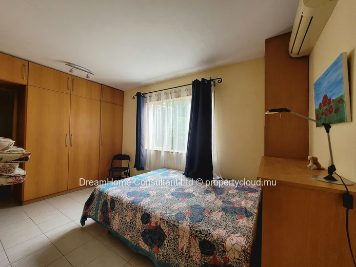 Villa exceptionnelle de 5 chambres à vendre dans une résidence sécurisée - Black River