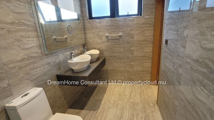 Smart Living 2 bedroom apartment – Perfect for Comfortable Island Life